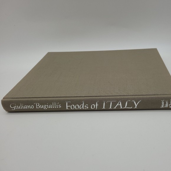 Giuliano Bugialli's Foods of Italy Cookbook HB DJ 1984 Color Photos - Picture 6 of 7